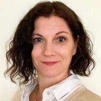 Amanda Peters profile image