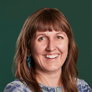 Laura Simes profile image